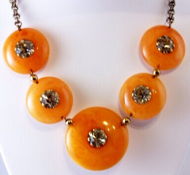 BN16 butterscotch bakelite disc necklace